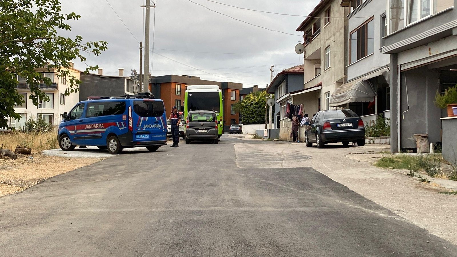 Bıçaklandı, takip etti, pompalı ateşi: 5 yaralı