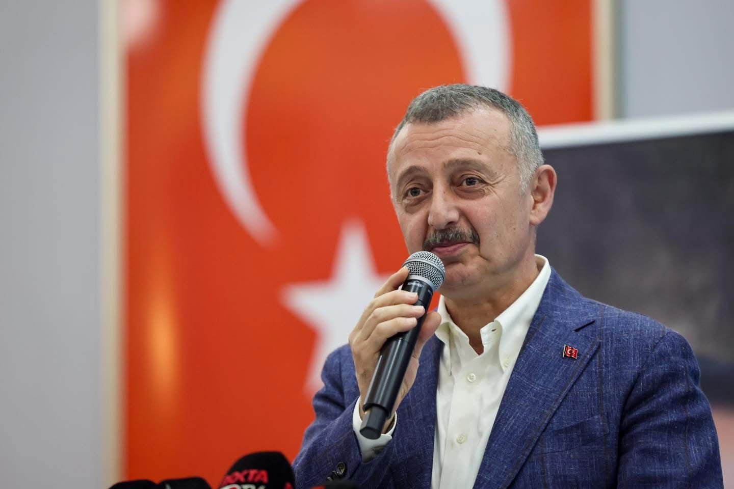 Büyükakın: “Onlar Konuşur, Biz Yaparız!”