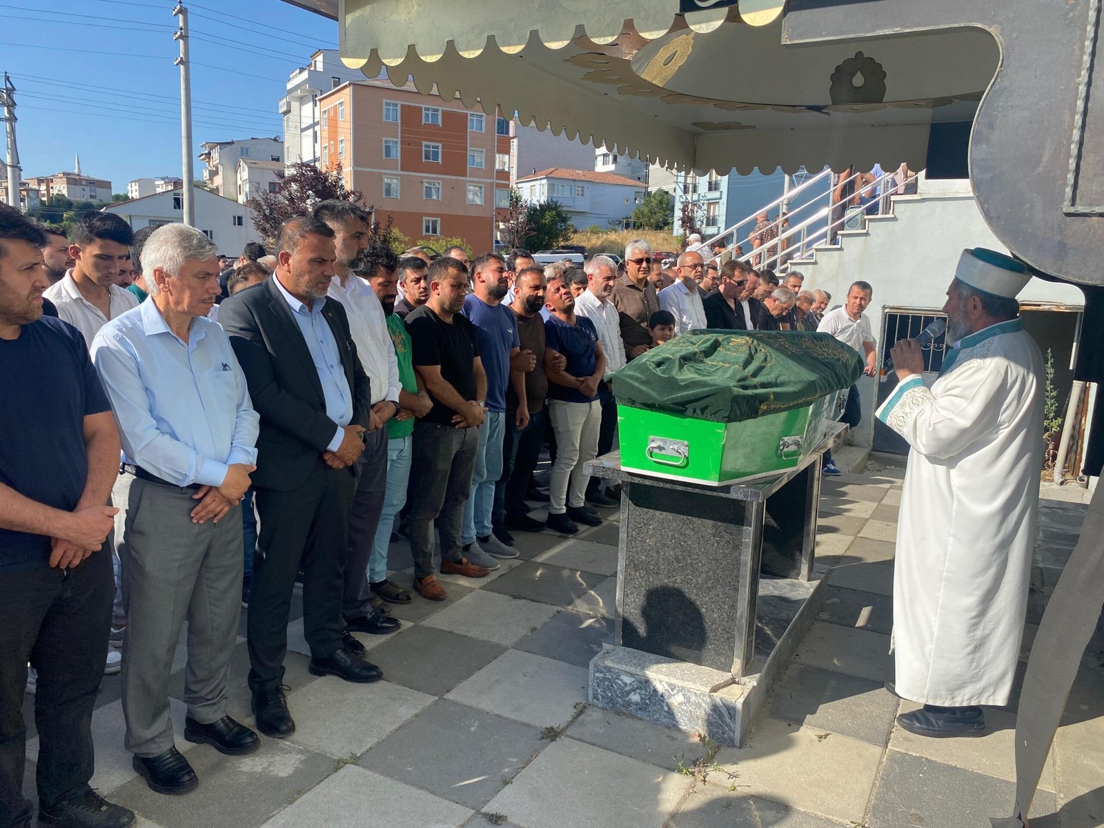 Darıca Başkanı Bıyık kolundan yaralandı, ameliyat oldu