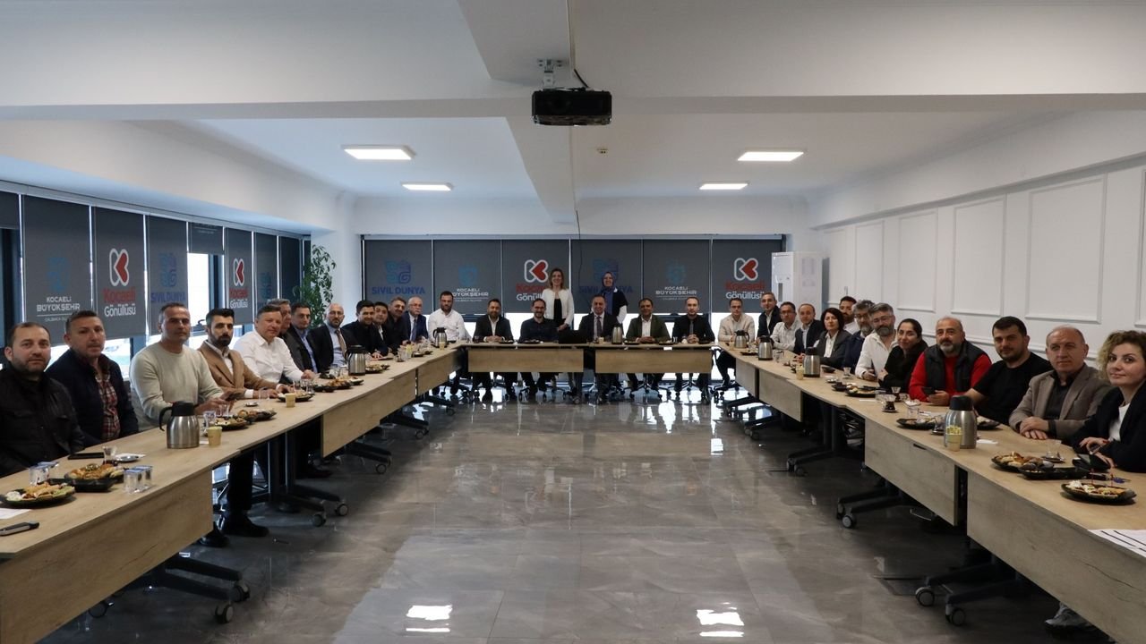 Kocaeli BŞB'den yönetici yetkinliği eğitimi