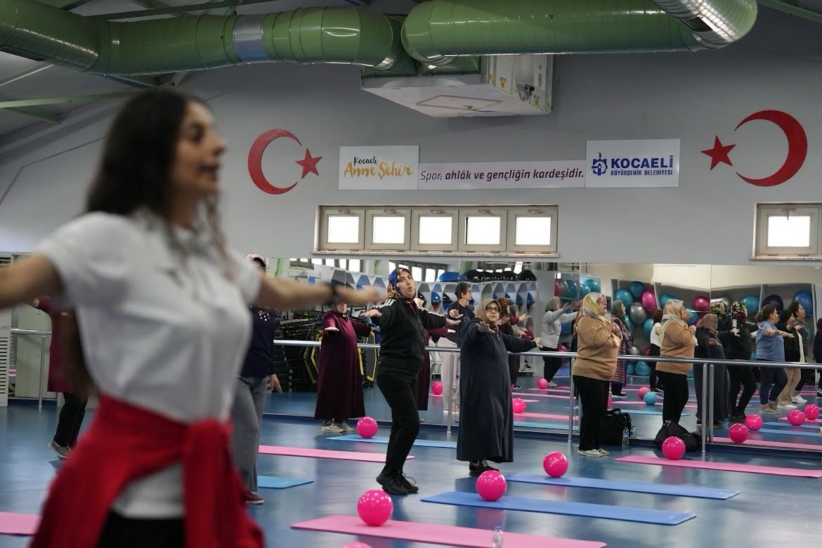 Obezite ile Mücadelede 1 Yılda 13.700 Kilogramlık Kilo Kaybı Sağlandı