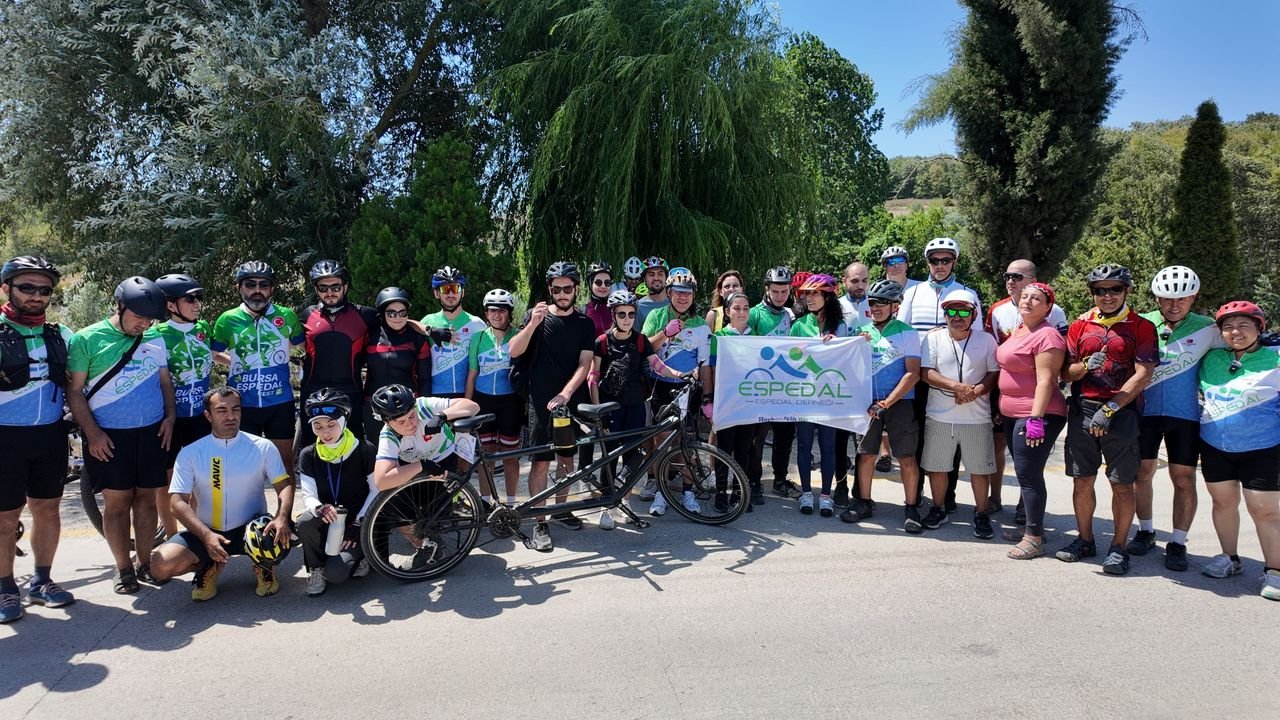 Kocaeli: Engelsiz Pedallar, Tandemle Umuda Pedal Çevirdi