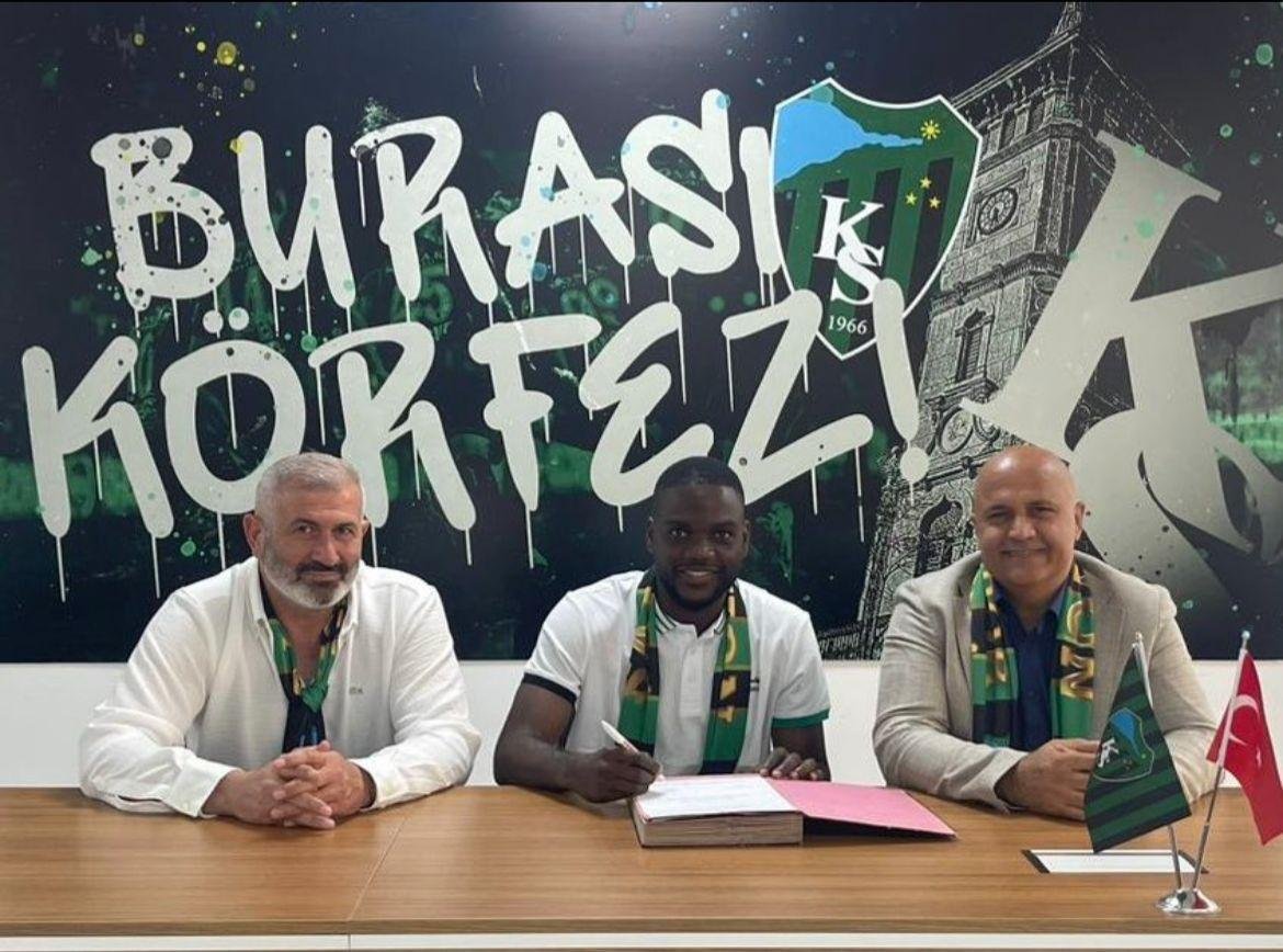 Kocaelispor, Show'u satın alma opsiyonuyla kiraladı