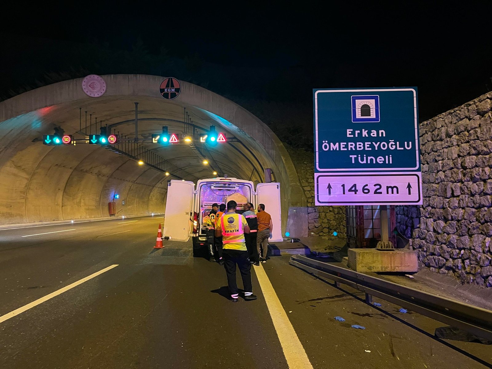 Kuzey Marmara'da otomobil çarptı: Yaya öldü, 2 yaralı