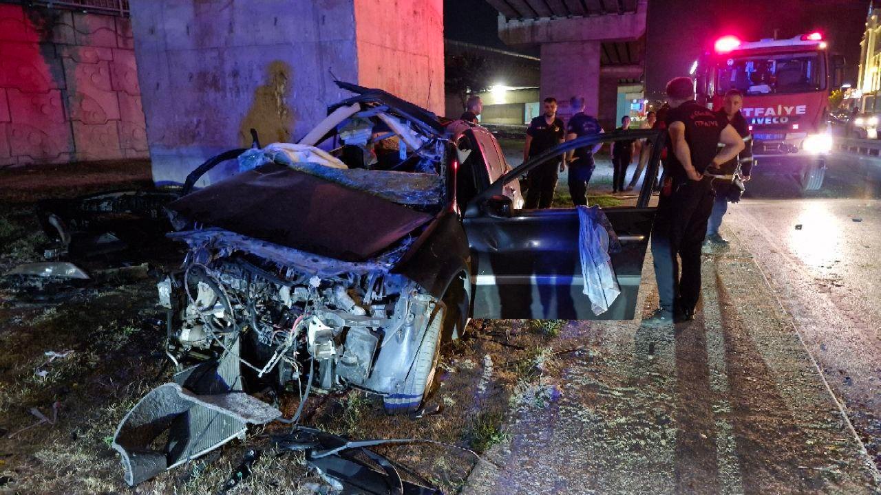 Otoyol Köprü Ayağı Kazası: Otomobil Sürücüsü Öldü