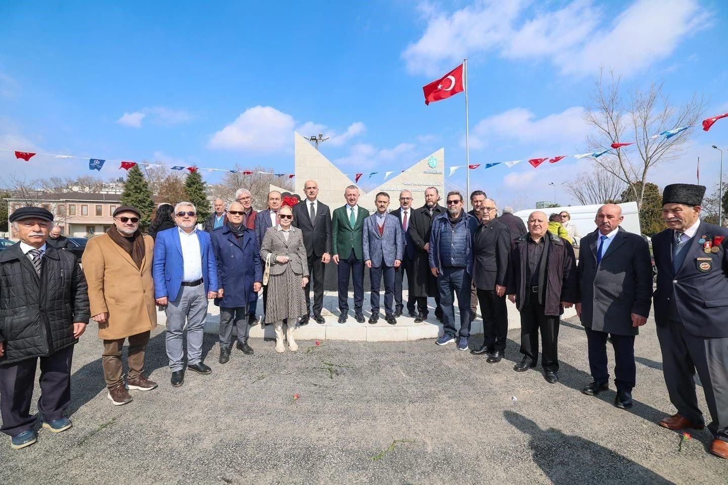 Kocaeli Büyükşehir Belediyesi’nden İzmit’te bir anlamlı açılış daha: Büyükşehir’den 1 Mart Anıtı