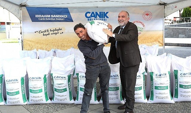 Başkan İbrahim Sandıkçı: "Çiftçilerimize destek vermeye devam edeceğiz"