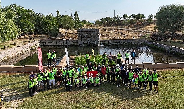 Bisikletseverler Konya Büyükşehir'in Yeni Oluşturduğu Tarihi Rotada Pedal Çevirdi