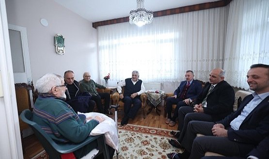 Büyükakın'dan, milli güreşçiye vefa ziyareti
