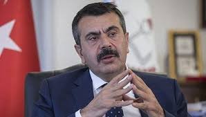 Milli Eğitim Bakanı Tekin: "Dört Yıl İçinde Tüm Sınıflarda Yeni Müfredat Uygulanacak"