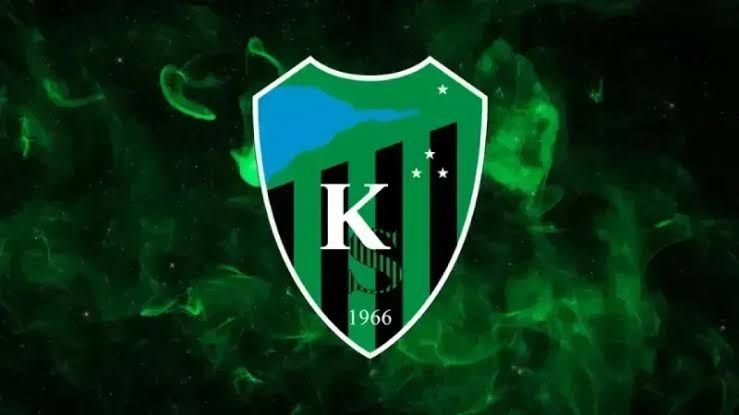 Büyükşehir Belediyesi Kocaelispor'un Bandırmaspor Maçını İzmit Kent Meydanı'nda Dev Ekranda Yayınlayacak