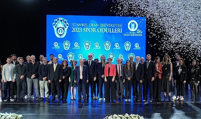Eczacıbaşı Dynavit, "Yılın Kadın Spor Takımı" seçildi