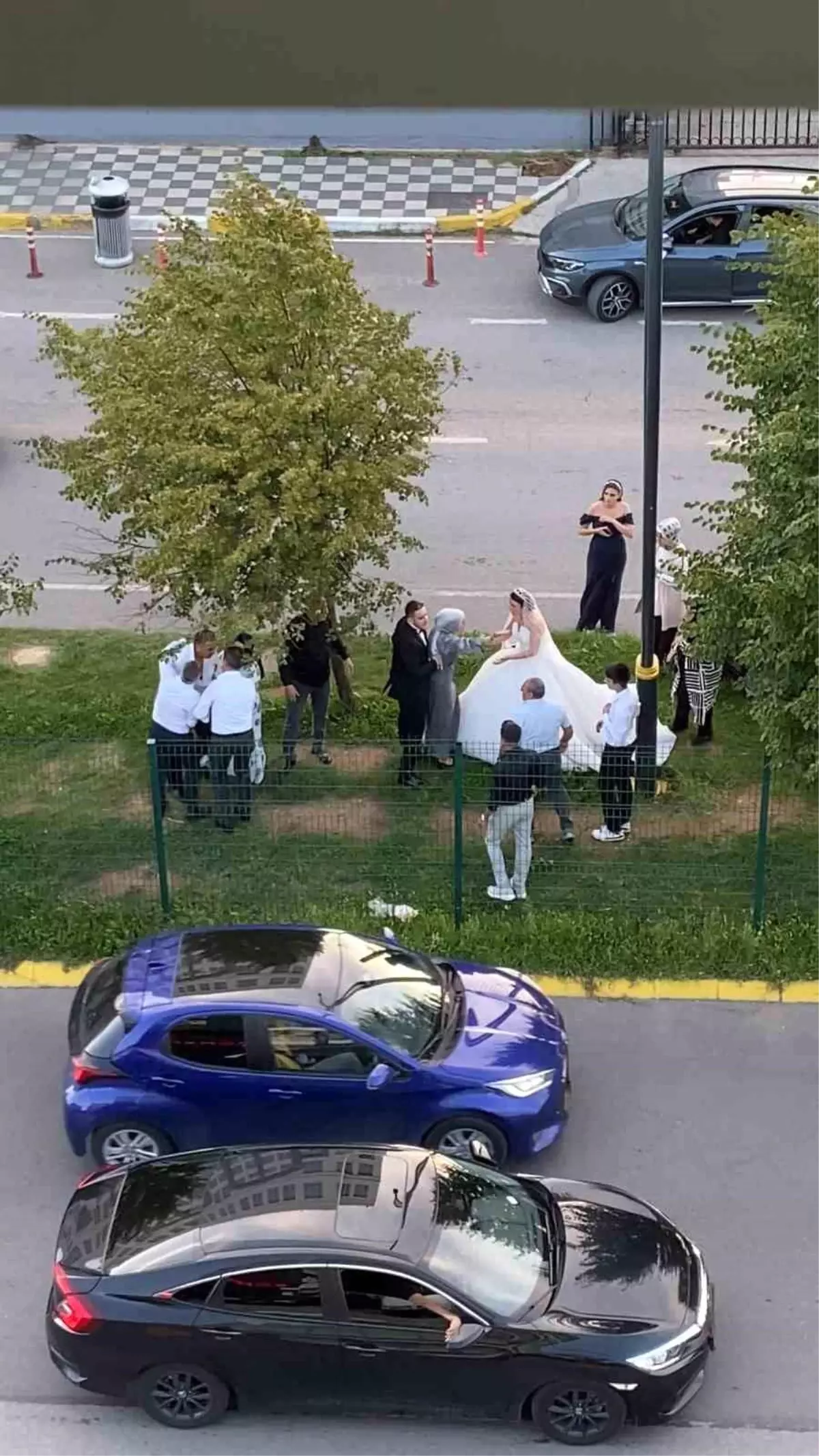 Gebze'de düğün kavgası: Gelin ve damat arasında yaşanan tartışma kameralara yansıdı