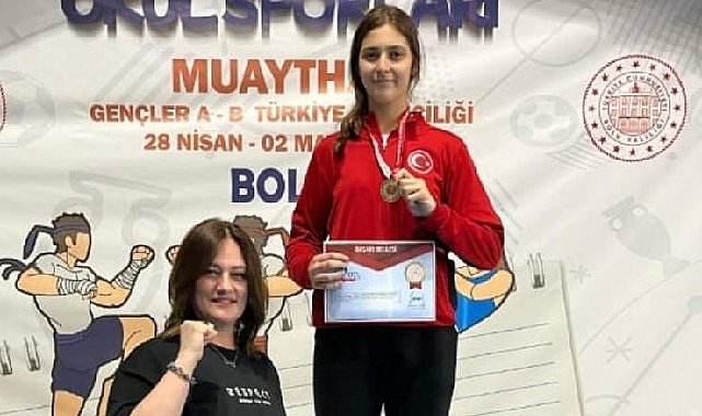 Gölcük'ten bir Türkiye Şampiyonu daha çıktı