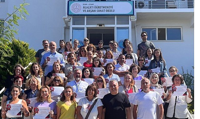 İzmir İl Millî Eğitim Müdürlüğü'nden Eğitimde, Erasmus+ Akreditasyonuyla Dolu Dolu Bir Yıl Geride Bırakıldı