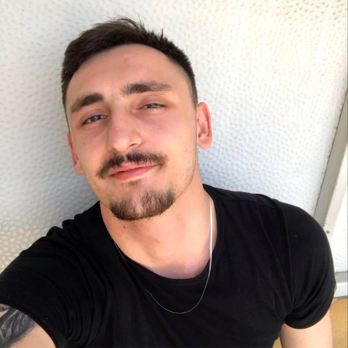İzmit'te genç adam sevgilisi tarafından ölü bulundu