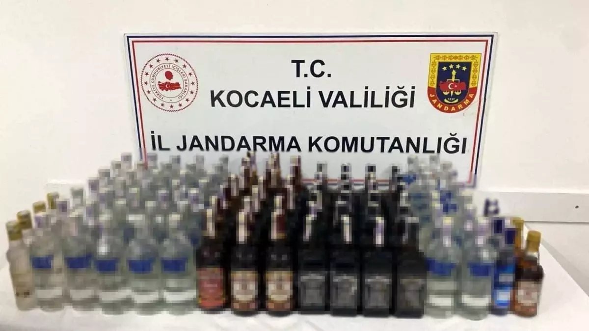 Kocaeli'de Kaçakçılıkla Mücadele Operasyonu: Sahte Alkol ve Kaçak Sigara Ele Geçirildi