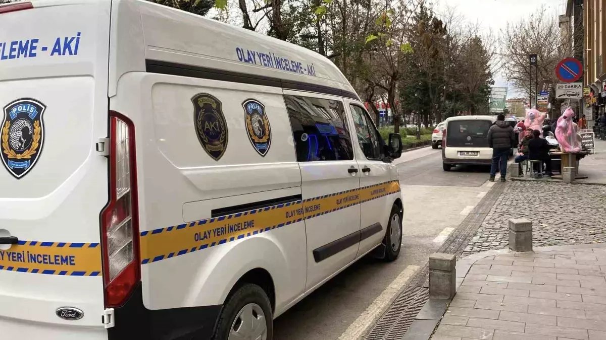 Kocaeli'de Kadın Kalbinden Vurulmuş Halde Bulundu, İntihar Şüphesi