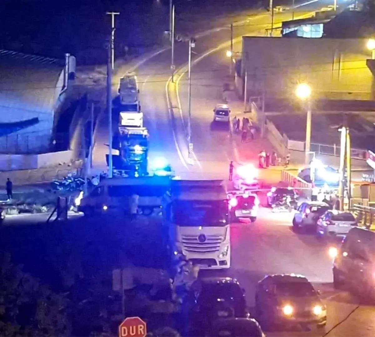 Kocaeli'de Plakasız Motosiklet Kaçan Genç Polis Tarafından Vurularak Öldürüldü