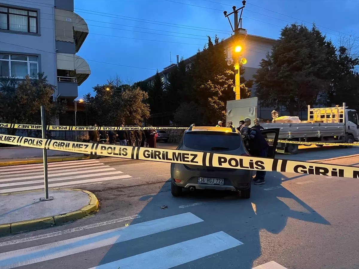 Kocaeli'de Trafikte Kavga: İki Yaralı