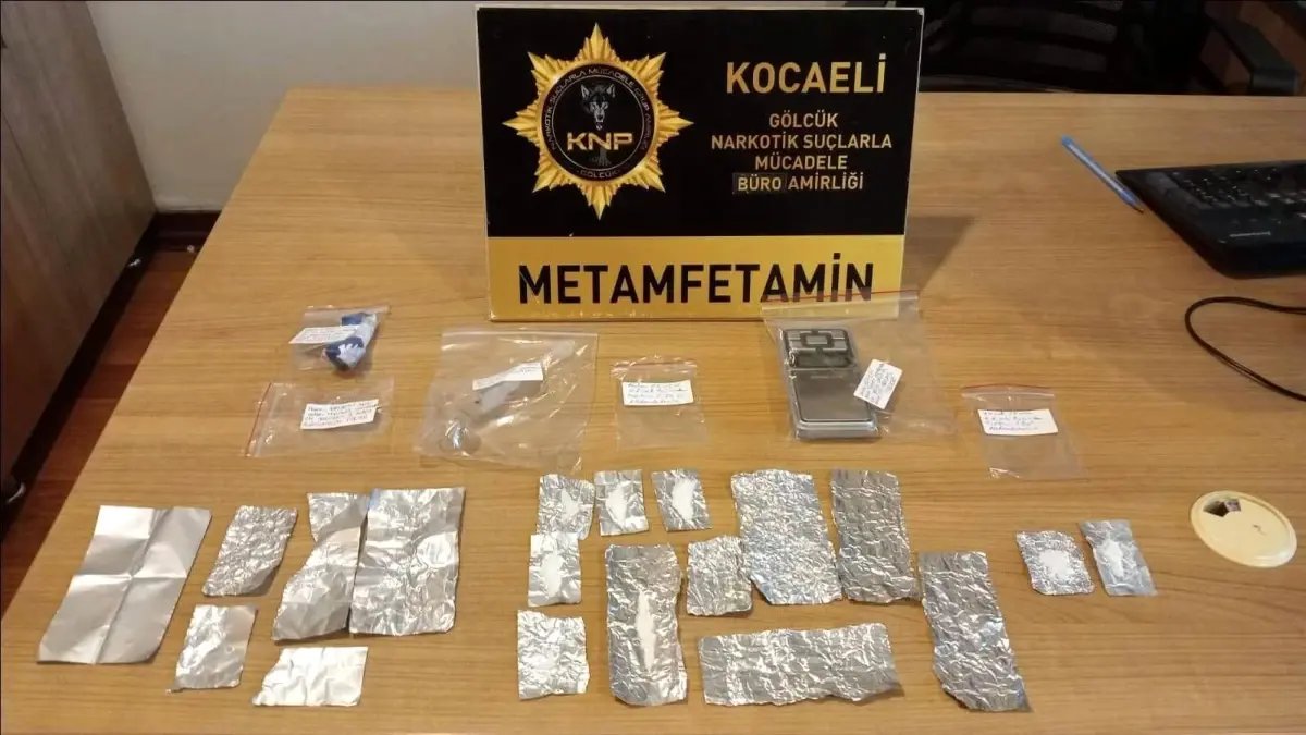 Kocaeli'de Uyuşturucu Ticareti Operasyonu: 3 Tutuklama