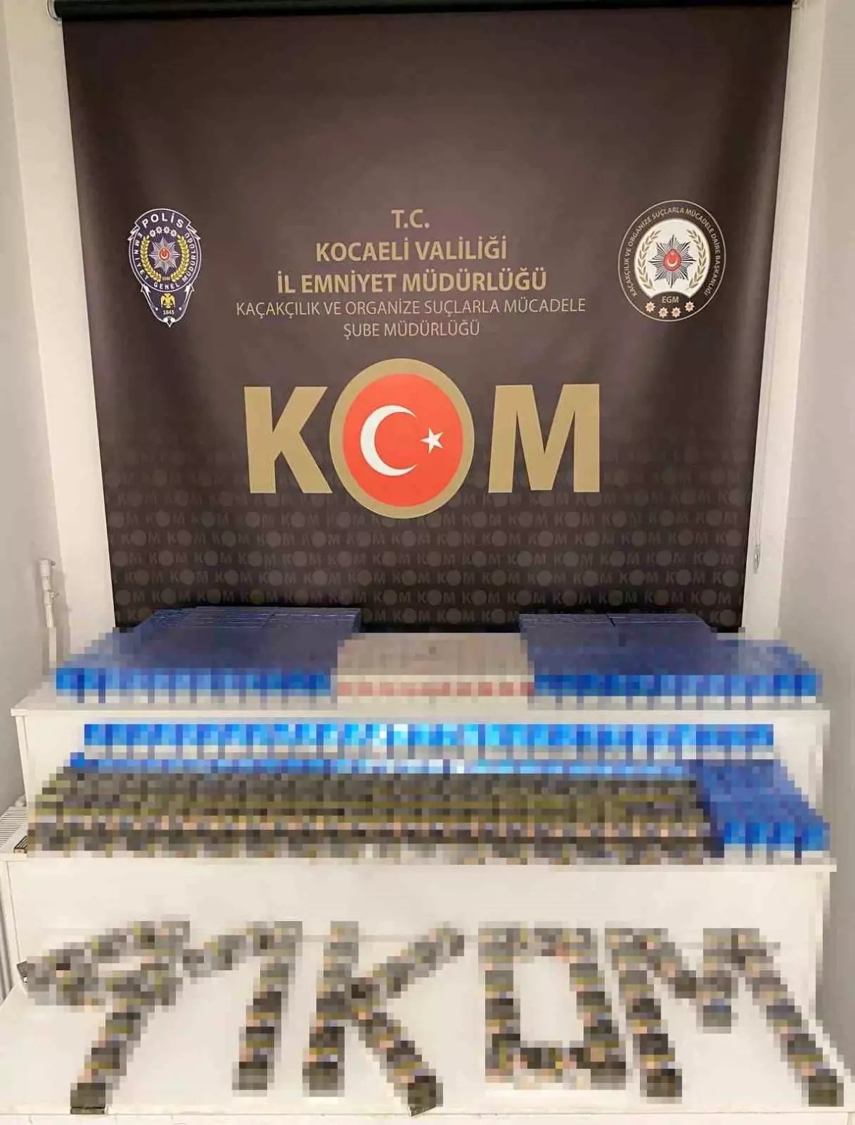 Kocaeli'nde 1350 Paket Gümrük Kaçağı Sigara Ele Geçirildi