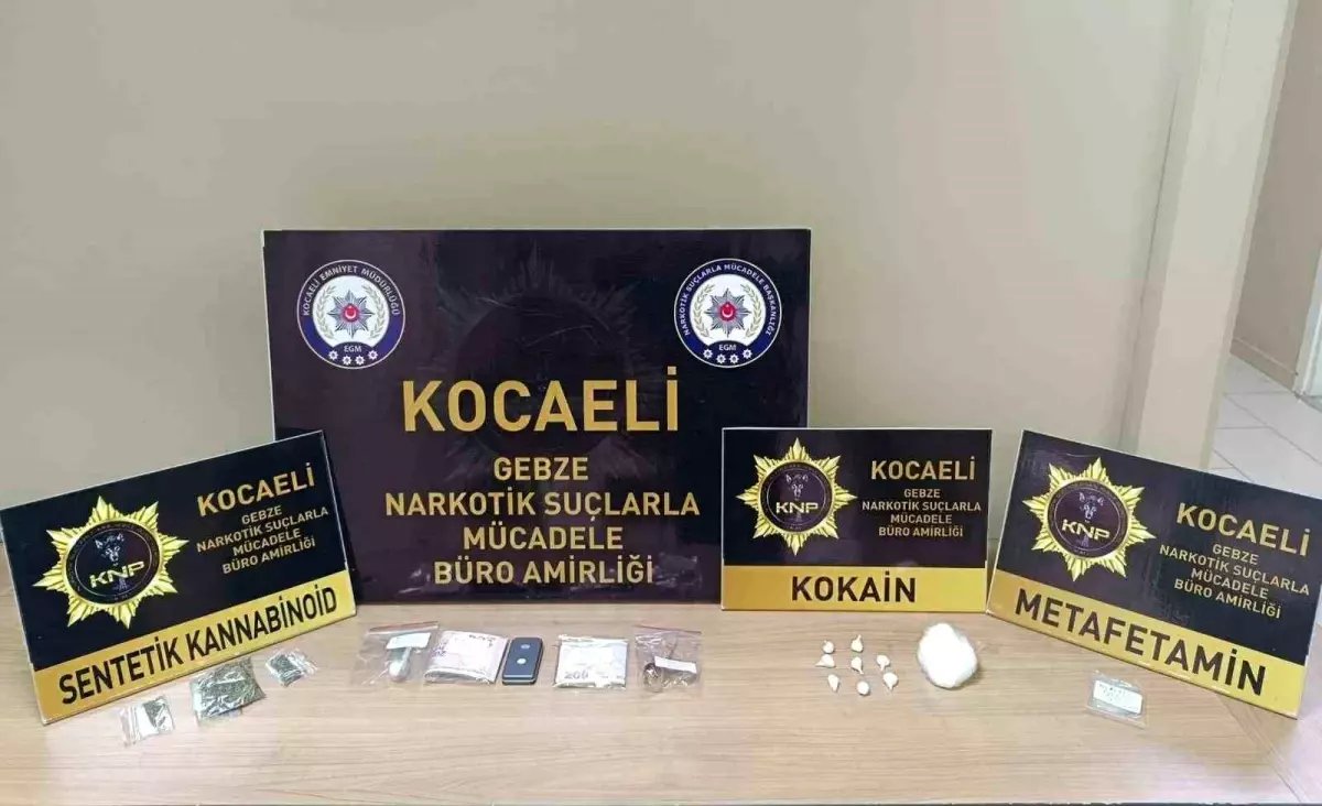 Kocaeli'nde Uyuşturucu Operasyonu: 3 Tutuklama