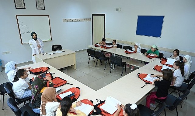 Öğrencilerin "Genç KOMEK Yaz Okulu" Heyecanı Başladı