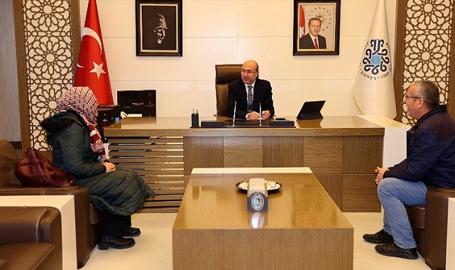 Selçuklu Belediye Başkanı Ahmet Pekyatırmacı, gelenek haline getirdiği "Halk Günü" buluşmaları kapsamında ilçe sakinleriyle birebir görüştü.