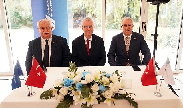  EÜ’de “YÖKAK 2024 Yılı Değerlendirici Eğitimi” yapıldı