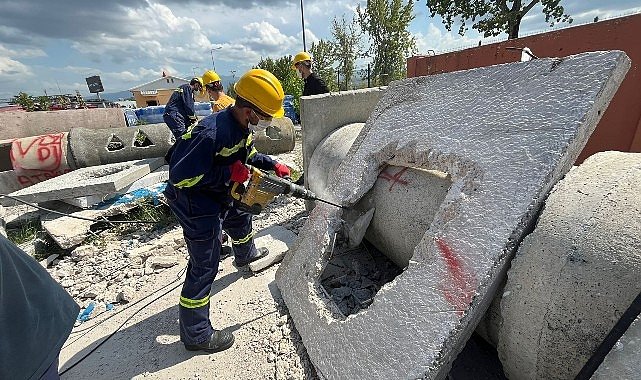 Ulaşımpark personeline kurtarma ve yangın eğitimi