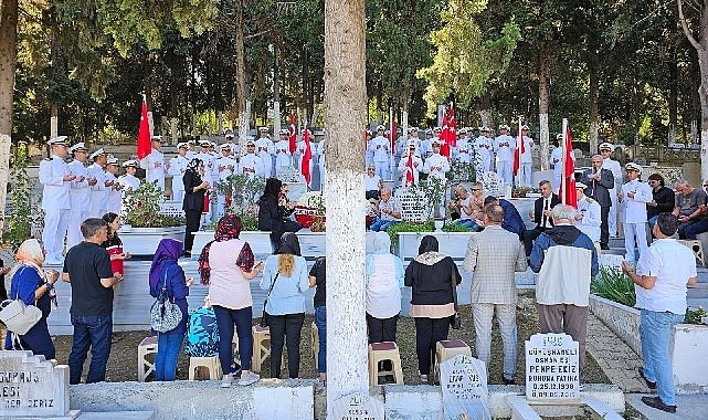  Şehit Deniz Akdeniz Gölcük’te Kabri Başında Dualarla Anıldı