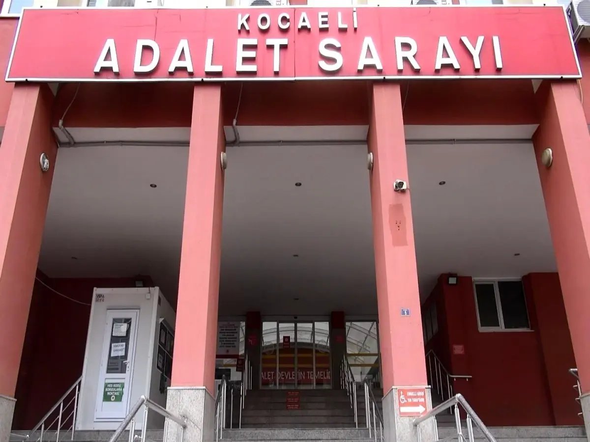  Kocaeli’de 15 Yaşındaki Öğrenciye Cinsel İstismar İddiası