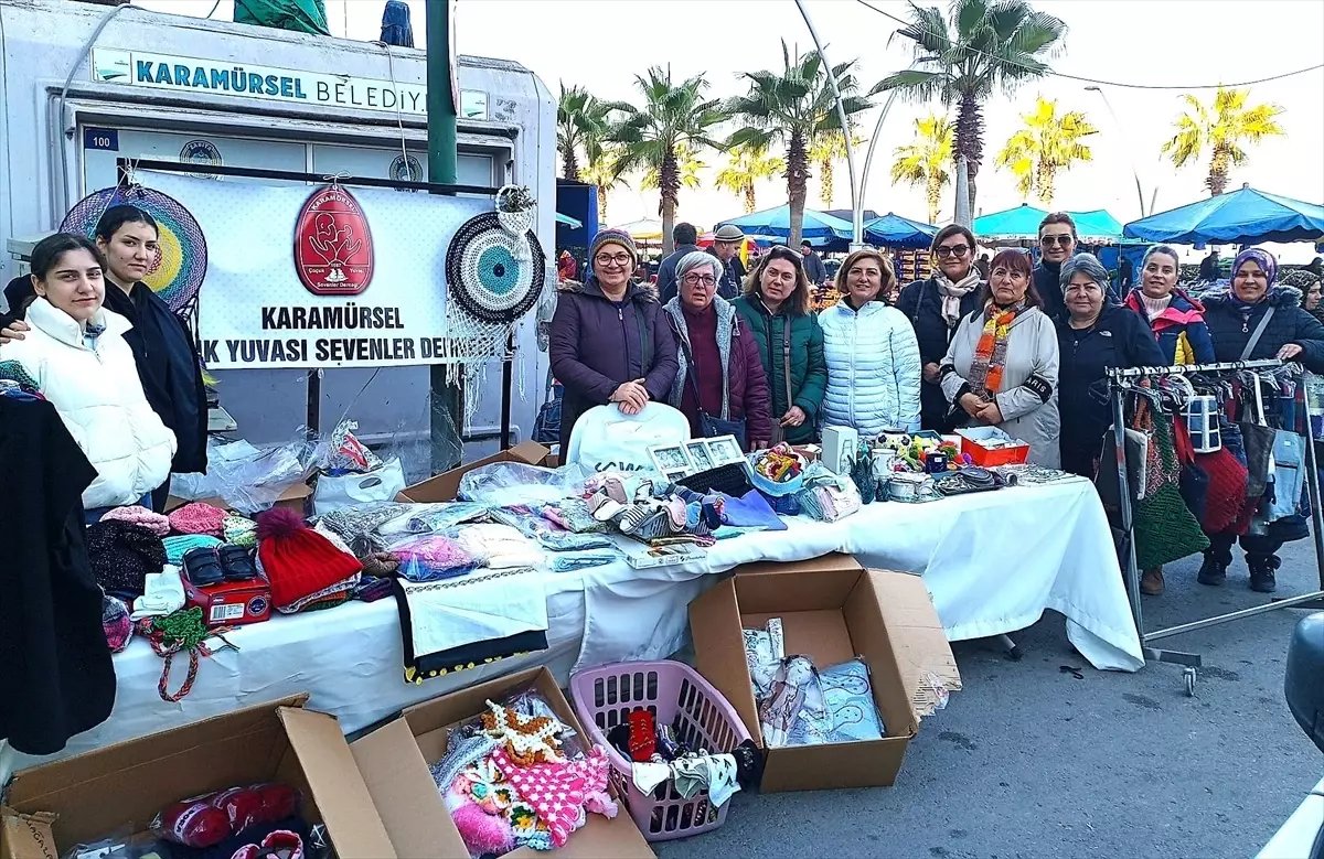  Karamürsel’de Çocuklar Yararına Kermes Düzenlendi